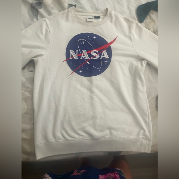 NASA crewneck sweater Medium - Picture 3 of 5